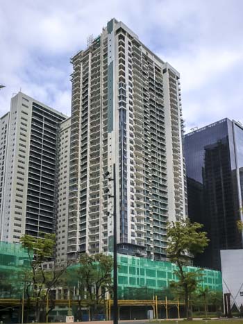 TWO MARIDIEN - Condos For Rent - BGC